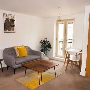 Impressive Urban Townhouse - Leeds Centre Leeds (West Yorkshire)
